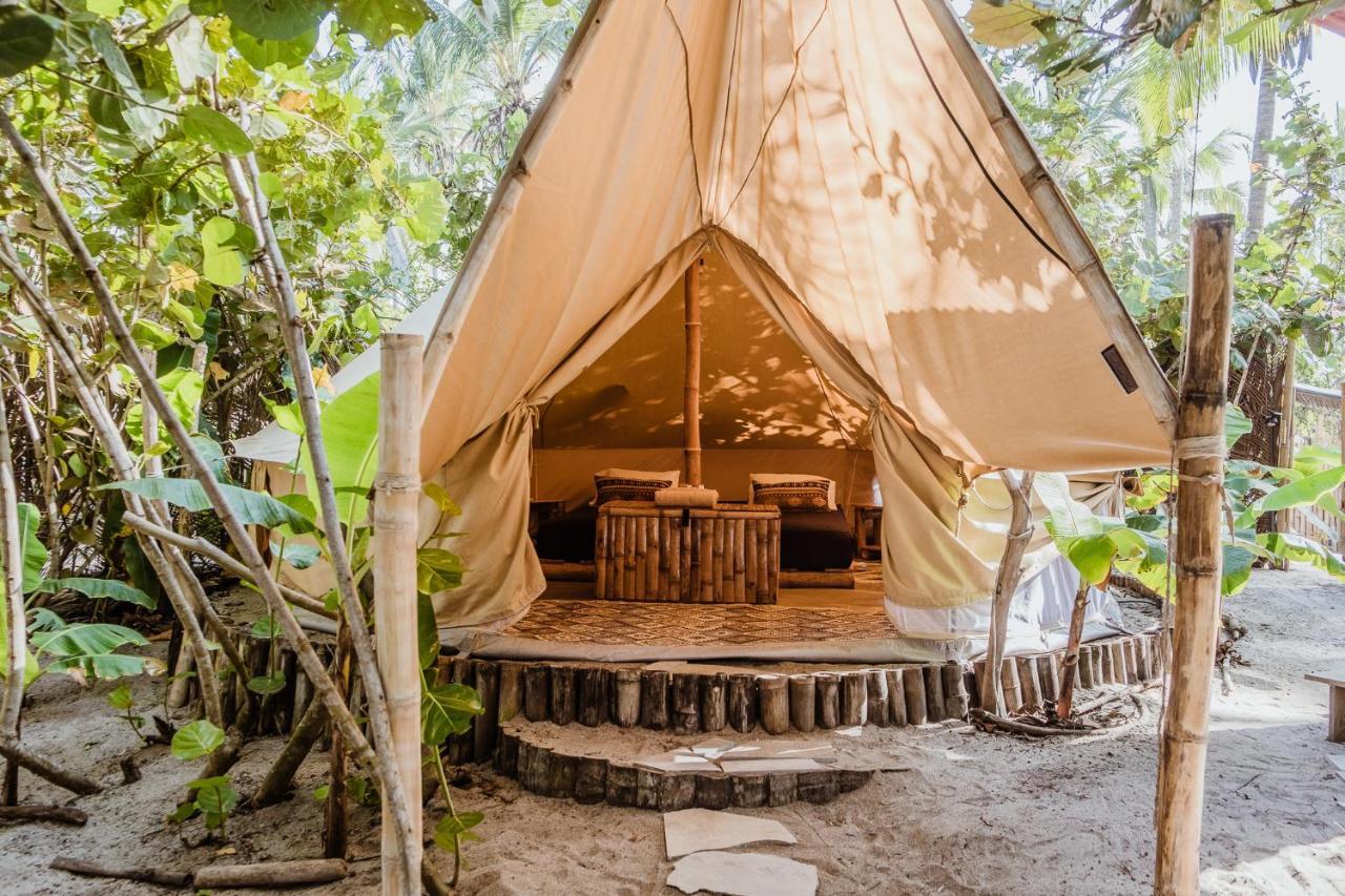 Lote 10 Glamping Hotel Guachaca ภายนอก รูปภาพ