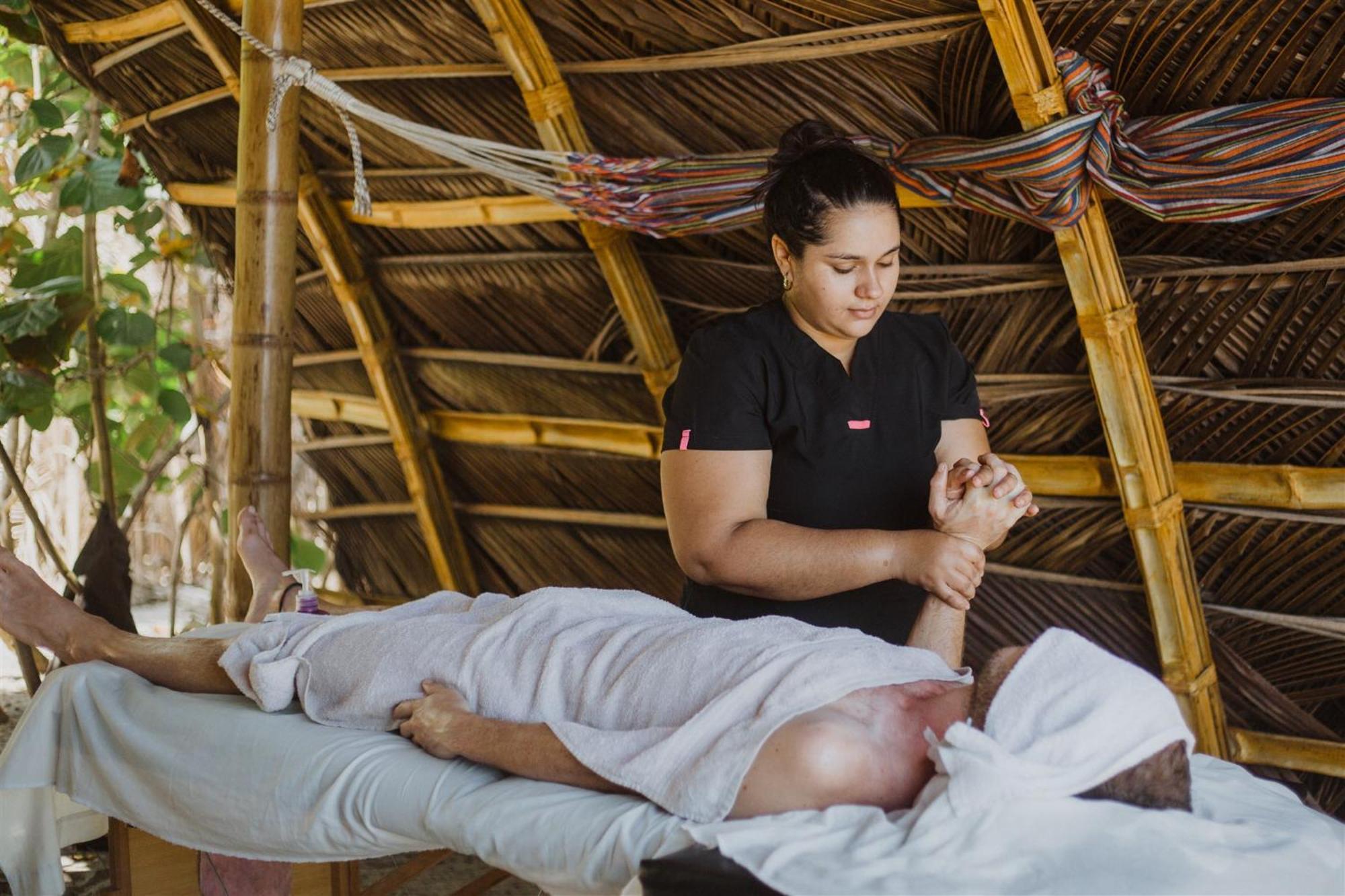Lote 10 Glamping Hotel Guachaca ภายนอก รูปภาพ