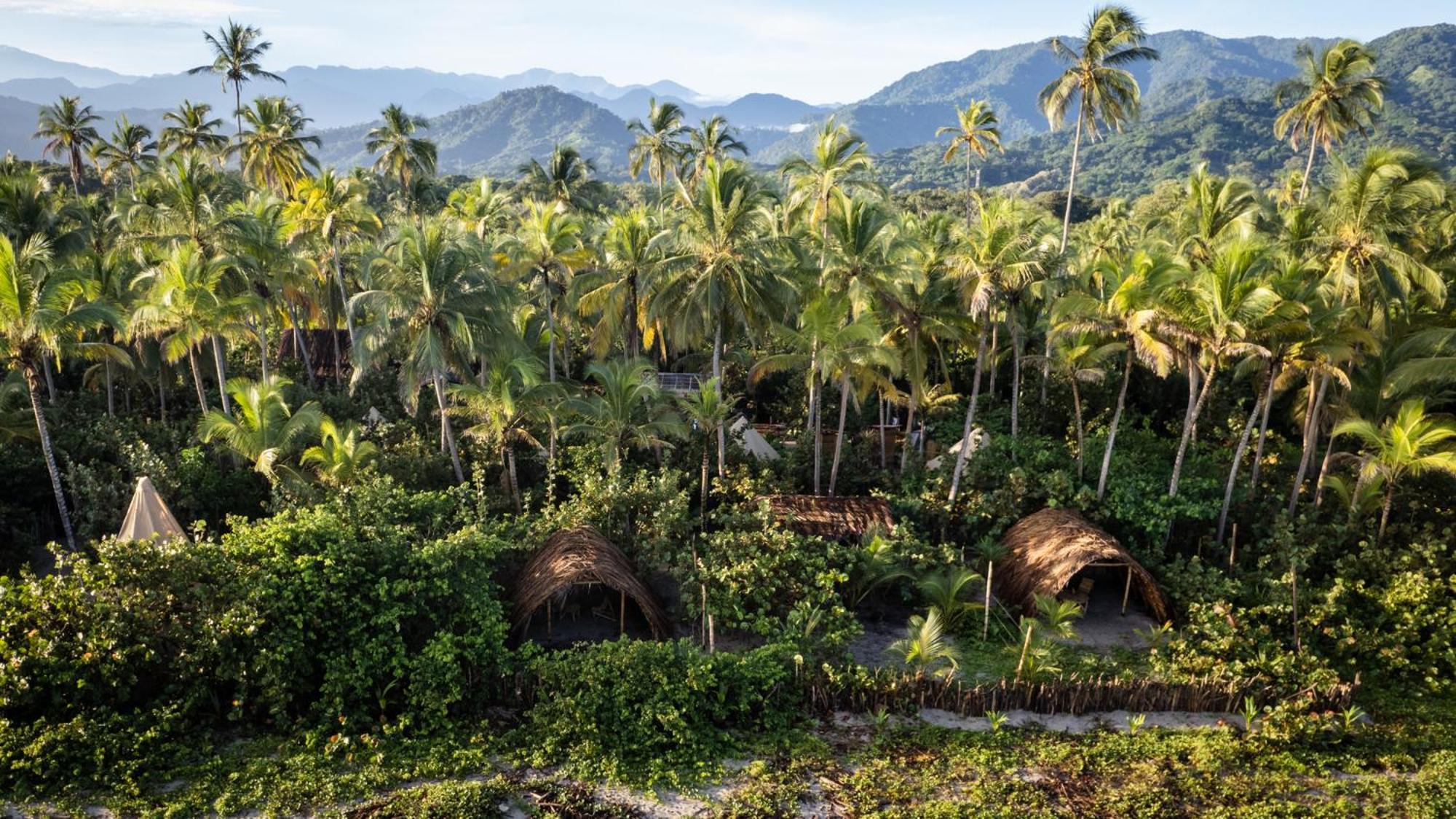 Lote 10 Glamping Hotel Guachaca ภายนอก รูปภาพ