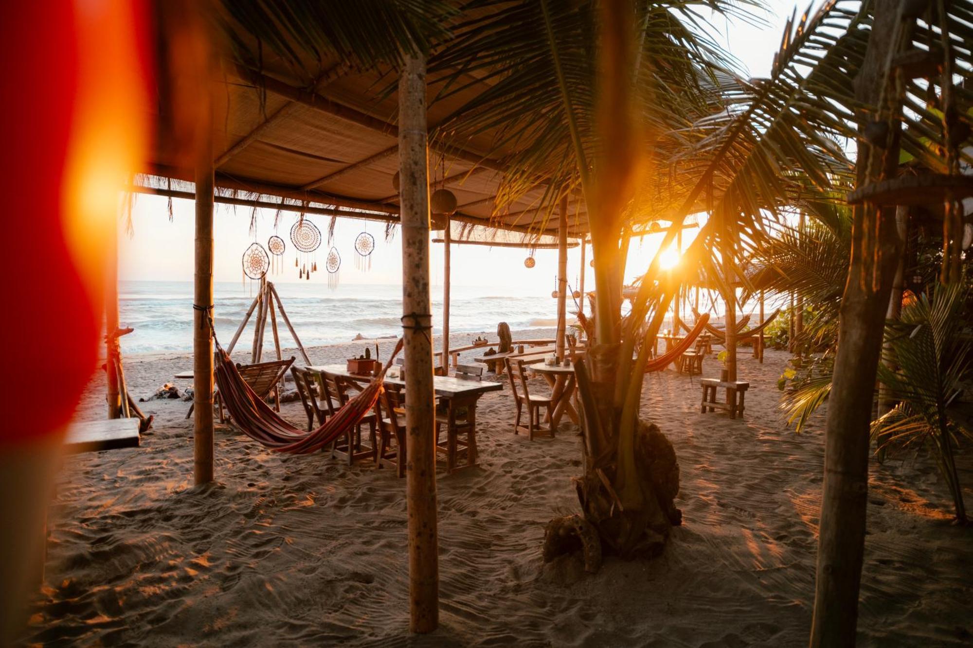 Lote 10 Glamping Hotel Guachaca ภายนอก รูปภาพ